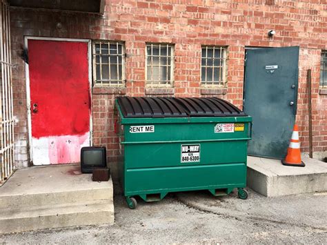 kemp trash bin rental